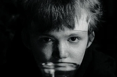 Сильнее, чем вчера: история Саши — 3D-художника с болезнью «бабочки»