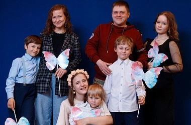 Олеся и четыре «бабочки». Как петербурженка растит детей с редким заболеванием кожи