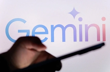 В России заработала нейросеть Google Gemini: Google молчит, сам ИИ уклоняется от ответа  Читайте на WWW.KP.RU: https://www.kp.ru/online/news/6523237/
